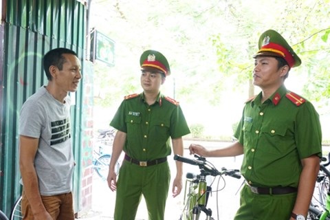 Mỗi lá thư khen là thêm phần trách nhiệm - 1 Thông điệp vì nhân dân phục vụ