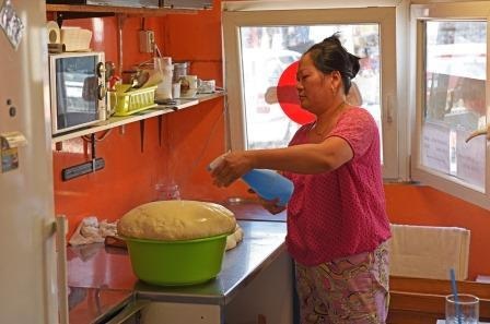 Mafia gốc Việt thống trị thế giới ngầm ma túy Trung Âu - 2 Bà Nguyễn Kim Thu đã chuyển đến sống ở Prague, CH Czech cách đây 15 năm.