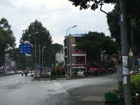 Đời vũ nữ trượt dài sau vụ đánh ghen rúng động Sài Gòn - 1 Vị trí nhà hàng này khi xưa là vũ trường Kim Sơn.