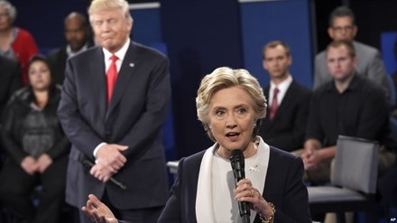 Gần một nửa cử tri Mỹ gốc Việt ngả về bà Clinton - 1 Gần một nửa cử tri Mỹ gốc Việt ngả về bà Clinton - 1