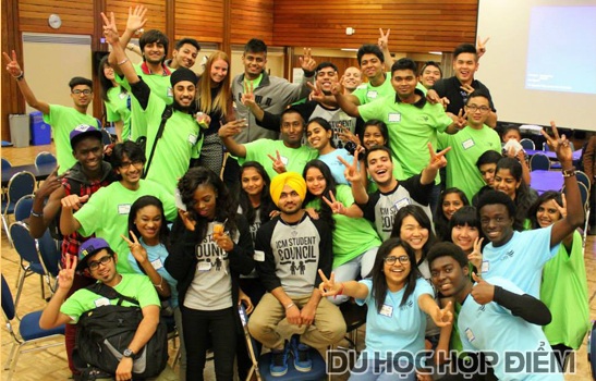 Chính phủ Canada dành ưu tiên chưa từng thấy cho sinh viên quốc tế - 1