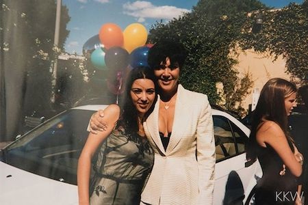 Cô Kim “siêu vòng 3” gây sốt với hình ảnh ngây thơ thời thiếu nữ - 1 Kim Kardashian gây ấn tượng với loạt hình ảnh trong dịp sinh nhật 16 tuổi