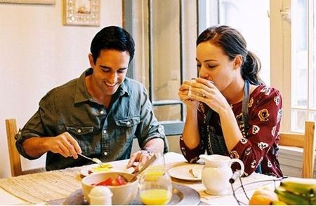 Nguy cơ ly hôn tăng cao khi đàn ông không giúp việc nhà - 1 Nguy cơ ly hôn tăng cao khi đàn ông không giúp việc nhà - 1