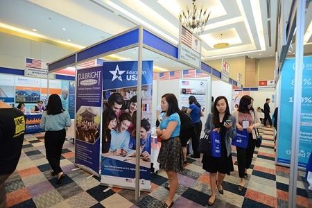 Cơ hội lắng nghe Đại sứ Pháp, Úc, Mỹ và 13 nền giáo dục trên thế giới chia sẻ về du học - 1 GEF có cơ sở vật chất đạt tiêu chuẩn triển lãm quốc tế. Ảnh: GEF