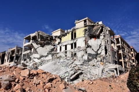 Không thể hạ màn Aleppo vì sập bẫy phương Tây - 2 Quân đội chính phủ Syria và các lực lượng vẫn chưa thể kết thúc cuộc chiến chống IS dù rất cố gắng