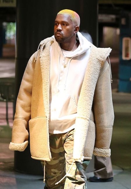 Kanye West khoe ảnh hạnh phúc gia đình, đập tan tin đồn ly hôn - 1 Kanye West vừa lên tiếng đập tan tin đồn ly hôn