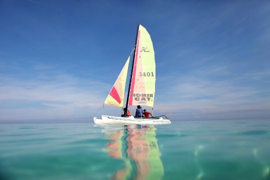 16 bức ảnh đời thường quyến rũ về đất nước Cu ba - 13