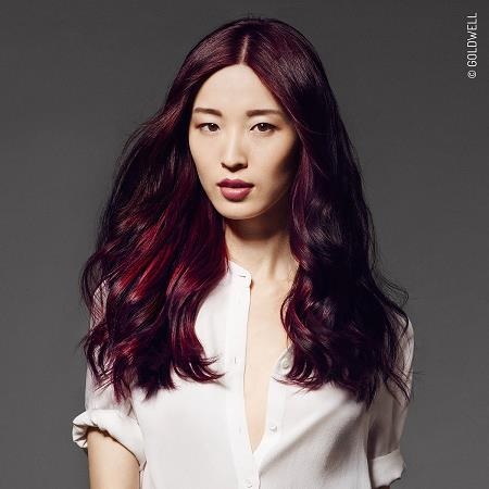 Tóc đẹp và thời trang cùng Goldwell - 2 Công nghệ đa tầng màu nhuộm @elumenated cho những gam màu đỏ độc đáo, sáng bóng đa chiều.