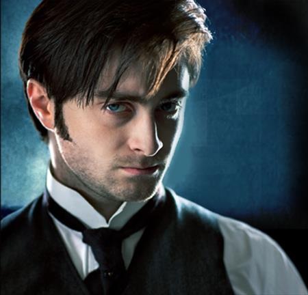 Trở thành triệu phú, sao phim “Harry Potter” vẫn không biết cách tiêu tiền - 3 Daniel Radcliffe dần thoát khỏi cái bóng quá lớn của Harry Potter