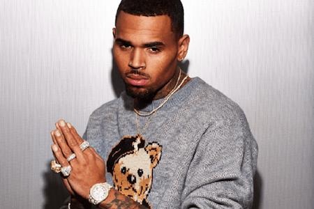Rihanna “đá xoáy” cả Chris Brown lẫn Leonardo DiCaprio - 3 Chris Brown đang dính vào những vụ bê bối không đáng có…
