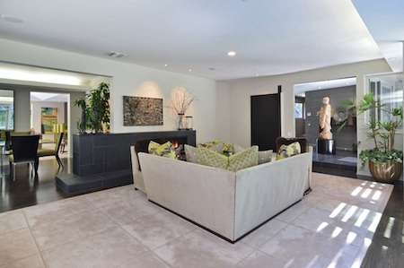 Tổ ấm trong phim “24 giờ” được rao bán với giá bạc tỉ - 3 Ngôi nhà sở hữu phần nội thất đẹp long lanh…