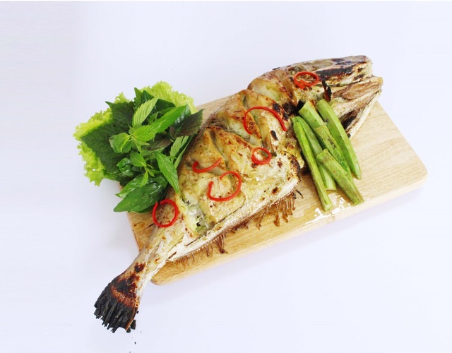 Ẩm thực Nha Trang giữa lòng Sài thành - 4 Cá da bò nướng ớt xanh