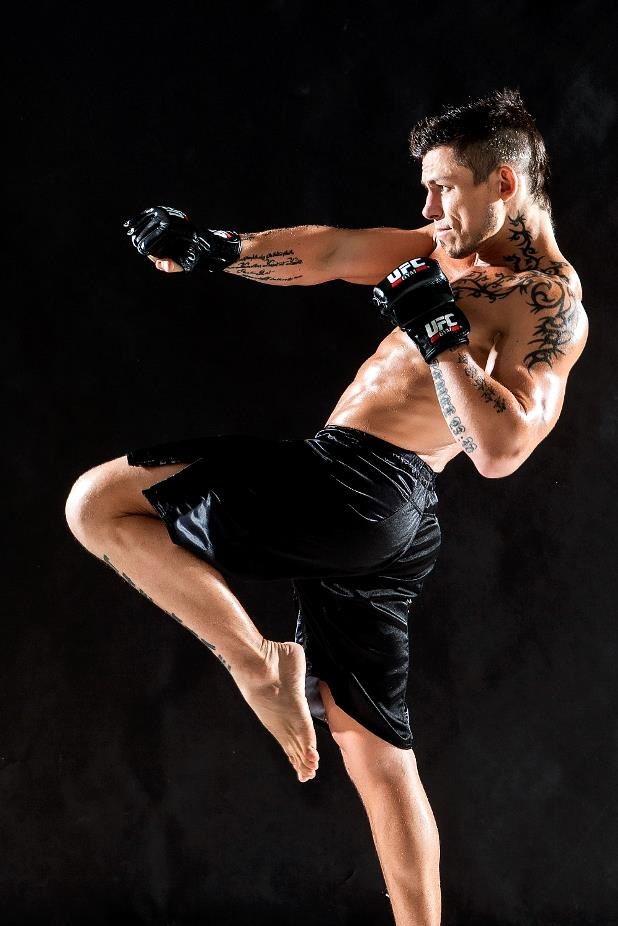 Lý do để bạn tự hào khi tập Muay Thai - 3 Lý do để bạn tự hào khi tập Muay Thai - 3