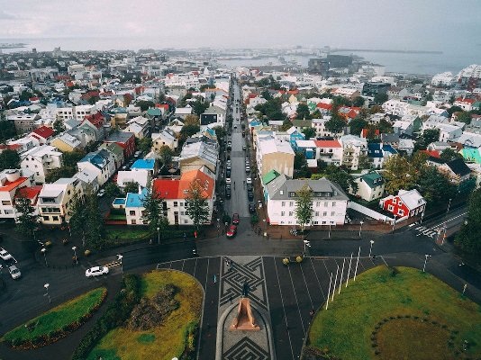 10 thành phố tốt nhất ở châu Âu để đi du lịch một mình - 4