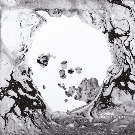 Hài lòng mà tuyệt vọng, ngột thở mà nên thơ, “A moon shaped pool” của Radiohead đã nhận được một “cơn mưa” lời khen từ cả giới phê bình lẫn đông đảo thính giả và dễ dàng lọt top những album “đỉnh” nhất năm qua
