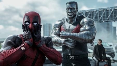 Dù là một bộ phim siêu anh hùng bị dán nhãn R, “Deadpool” vẫn thu về tới 783.1 triệu đô la Mỹ doanh thu phòng vé trên toàn cầu và trở thành bom tấn hàng đầu của hãng 20th Century Fox trong năm qua.