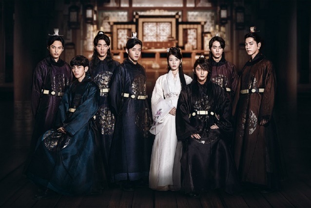 Lee Jun Ki thừa nhận Tứ hoàng tử Wang So rất giống với anh ngoài đời - 5 Người tình ánh trăng cùng dàn diễn viên tên tuổi vẫn đang gây bão trên màn ảnh hàng loạt quốc gia châu Á.