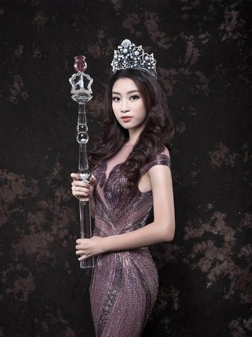 Biến hóa nhan sắc không ngờ của Hoa hậu Mỹ Linh - 7 Biến hóa nhan sắc không ngờ của Hoa hậu Mỹ Linh - 7