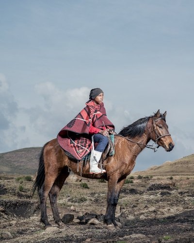 Những bức ảnh tuyệt đẹp về cuộc sống trên lưng ngựa vùng núi Lesotho - 8 Những bức ảnh tuyệt đẹp về cuộc sống trên lưng ngựa vùng núi Lesotho - 8