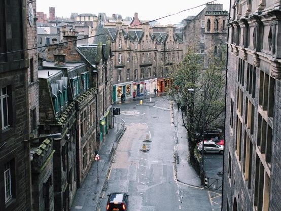 10 thành phố tốt nhất ở châu Âu để đi du lịch một mình - 9