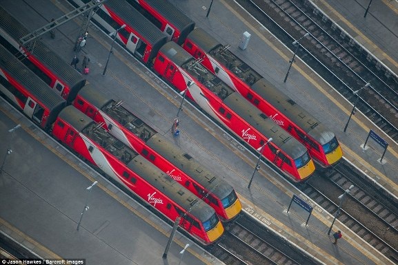 Những bức ảnh tuyệt đẹp chụp London từ trên cao - 9 Những bức ảnh tuyệt đẹp chụp London từ trên cao - 9