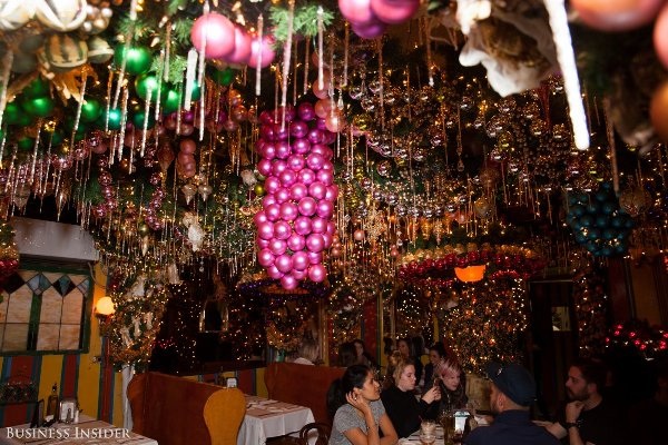 Nhà hàng ở New York chi 1,5 tỉ đồng để trang trí Giáng Sinh - 9