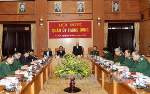 Tổng Bí thư, Chủ tịch nước và Thủ tướng dự Hội nghị Quân ủy Trung ương - 2
Quân ủy Trung ương, Bộ Quốc phòng chỉ đạo xử lý thắng lợi các tình huống, góp phần bảo vệ vững chắc độc lập, chủ quyền của Tổ quốc