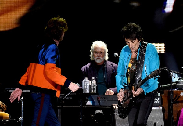 Rocker 69 tuổi khoe 2 con mới sinh - 5
Ronnie Wood sau 6 lần đi cai nghiện rượu giờ sống cuộc sống yên bình bên vợ con ở Anh