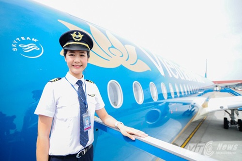 Những chân dài đa-zi-năng nổi đình đám trên mạng xã hội - 9 Những chân dài đa-zi-năng nổi đình đám trên mạng xã hội - 9
