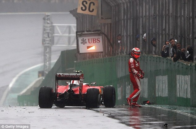 Thắng chặng, Lewis Hamilton tiếp tục nuôi giấc mơ vô địch - 9
