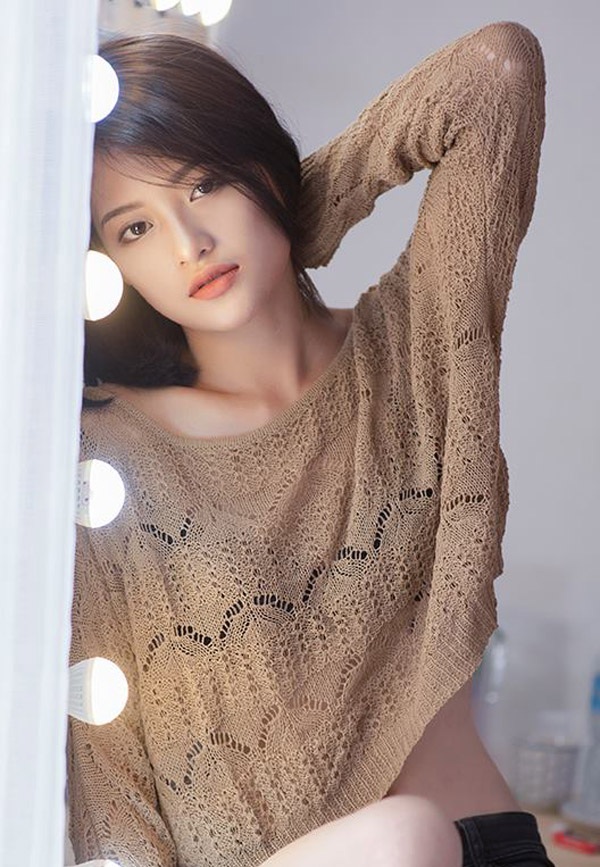 Hot girl và hình mẫu người phụ nữ hiện đại - 6 Hot girl và hình mẫu người phụ nữ hiện đại - 6