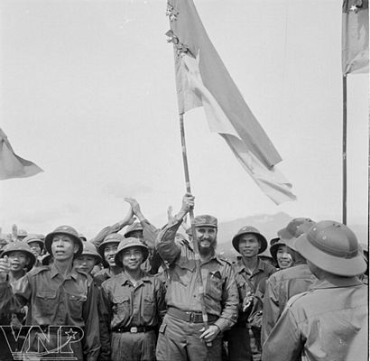 Hình ảnh Fidel Castro bên Việt Nam những năm tháng chiến tranh - 1 Hình ảnh Fidel Castro bên Việt Nam những năm tháng chiến tranh - 1