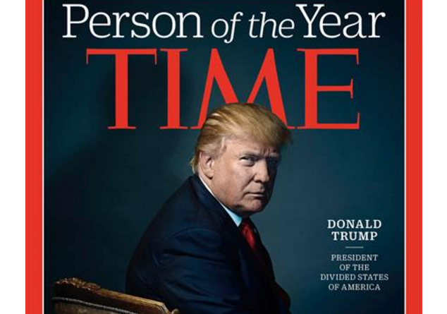 Hai chi tiết "lạ" trong bức ảnh ông Trump trên tạp chí Time - 1
Chữ M đặt ngay phía trên đầu ong Trump trong ảnh bìa của TIME. (Ảnh: TIME)