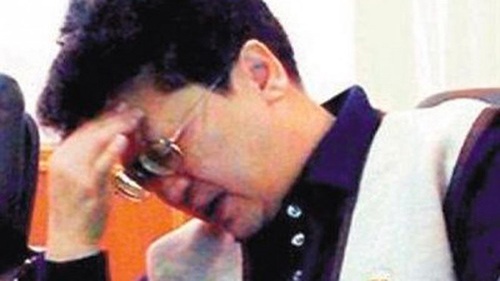 Nghi can tham nhũng bị truy nã gắt gao của Trung Quốc ra đầu thú - 1 Nghi can tham nhũng bị truy nã gắt gao của Trung Quốc ra đầu thú - 1