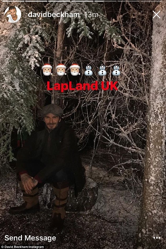 Gia đình Beckham hạnh phúc đón giáng sinh bên nhau - 5
Mùa đông nước Anh trời lạnh, tuyết rơi dày - không khí Giáng sinh đang trập tràn nơi nơi