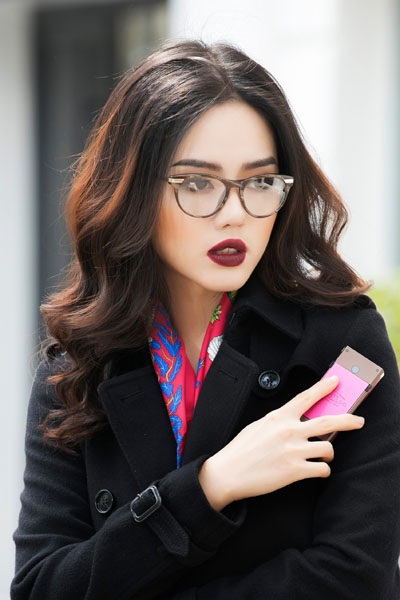 Món quà biết nói lời yêu của Mobiado - 1 Thiết kế nhẹ nhàng, tinh tế là như tên gọi “hoa thược dược” là Professional 3VG Dahlia