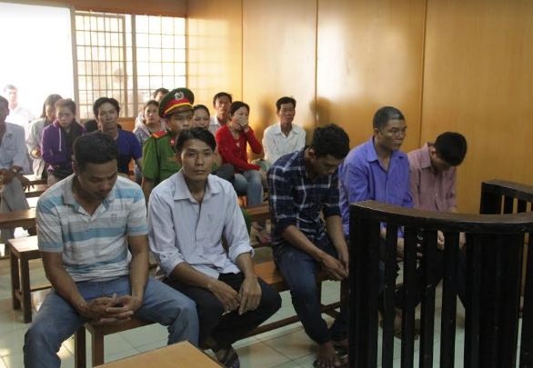 Các bị cáo tại tòa