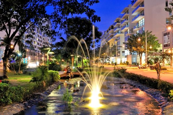 Những tuyến phố đi bộ “đình đám” của TP.HCM - 1 Những tuyến phố đi bộ “đình đám” của TP.HCM - 1