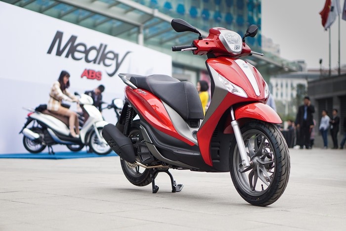Piaggio Việt Nam triệu hồi hơn 3.330 chiếc Medley - 1 Trong năm 2016 (tháng 3 - 12/2016), Piaggio Medley đạt doanh số gần 1.900 xe, trung bình 190 xe mỗi tháng.