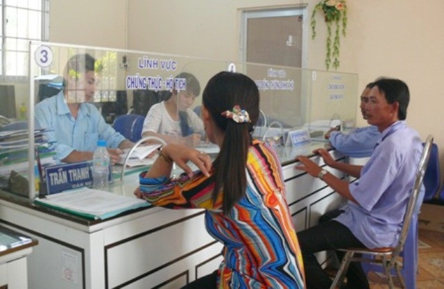 Xử lý người đứng đầu khi đánh giá cán bộ còn... nể nang - 1 Chủ tịch tỉnh Cà Mau chỉ đạo việc thực hiện đánh giá cán bộ, công chức, viên chức phải nghiêm túc. (Ảnh minh họa)