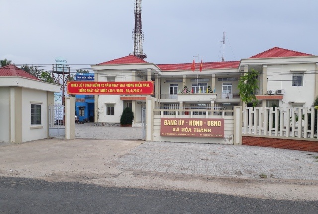 Vụ cán bộ xã “xin làm hộ nghèo”: Gạch tên cán bộ - 1 Xã Hòa Thành- nơi có việc cán bộ và người thân cán bộ được làm hộ nghèo, cận nghèo.