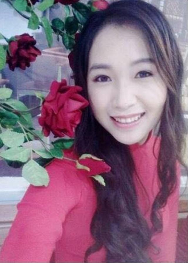 Cận cảnh những người đẹp vào bán kết Hoa khôi Nam Bộ 2017 - 12 Đỗ Nguyễn Như Huỳnh (SN 1998, Cà Mau).