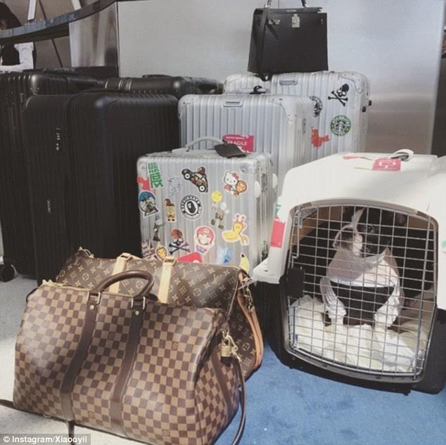 Cuộc sống “vạn người mơ” của các tiểu thư con nhà giàu Trung Quốc - 11 Cuộc sống “vạn người mơ” của các tiểu thư con nhà giàu Trung Quốc - 11