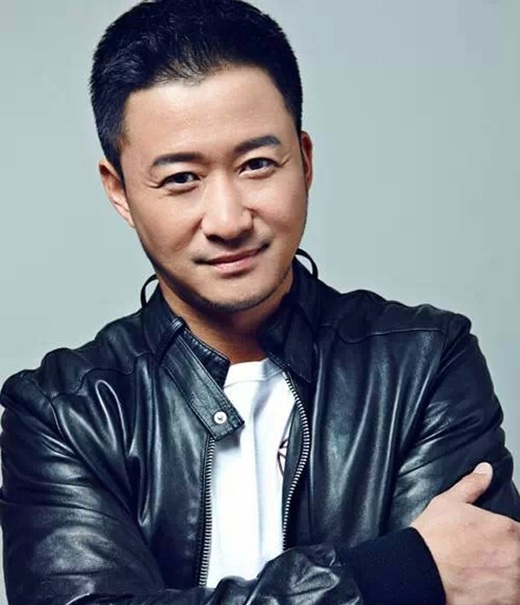 Ngô Kinh ở đâu trước khi được biết đến với “Chiến lang 2”? - 1 Ngô Kinh - “ông hoàng phòng vé Trung Quốc”