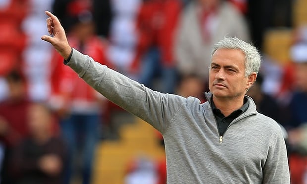 Mourinho muốn được tăng lương để tiếp tục gắn bó với MU - 1
Mourinho đang làm tốt công việc tại MU