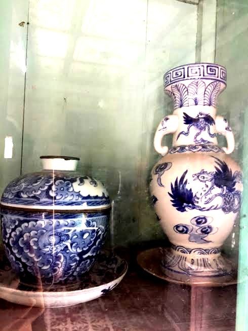 Về thăm ngôi nhà cổ đẹp nhất xứ Tây Đô - 10 Khám phá bộ sưu tập đồ cổ phong phú là nét thú vị của căn nhà