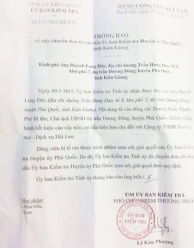 Vụ doanh nghiệp "cướp" đường công cộng: Người dân tố cáo chủ tịch thị trấn! - 1 Văn bản của Ủy ban Kiểm tra Tỉnh ủy Kiên Giang chuyển vụ việc đến Ủy ban Kiểm tra huyện ủy Phú Quốc xem xét xử lý theo quy định.