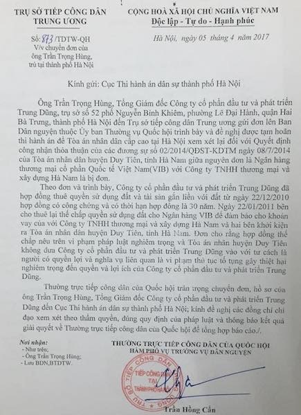 Cưỡng chế thi hành án khối tài sản trong vụ doanh nghiệp “khản giọng” kêu cứu - 2
Thường trực tiếp công dân của Quốc hội cũng có công văn chuyển nội dung đơn thư đề nghị làm rõ.