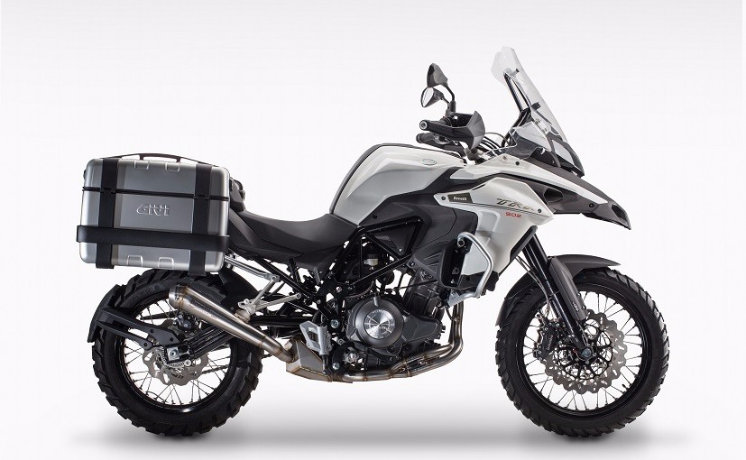 Benelli TRK 502 gây sốc với giá bán 136 triệu đồng - 2 Benelli TRK 502 gây sốc với giá bán 136 triệu đồng - 2