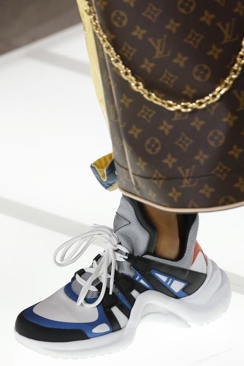 Những mẫu giày dép "kỳ dị" tại tuần lễ thời trang Paris - 10
Louis Vuitton